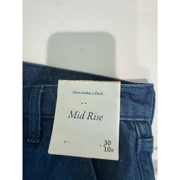 NWT Abercrombie & Fitch Mid-Rise Jeans Size 30 / 10 Regular - Picture 7 of 9
